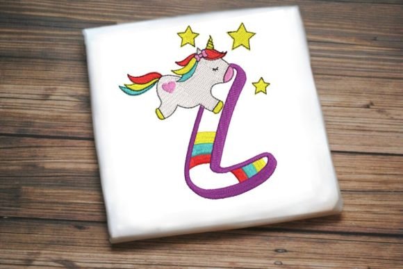 Review: Unicorn Rainbow Letter L for Boutique Sweatshirts